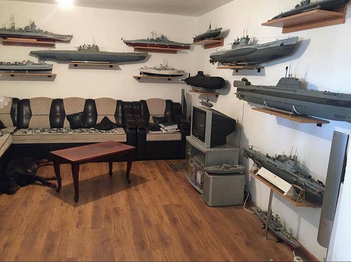 Военная мебель
